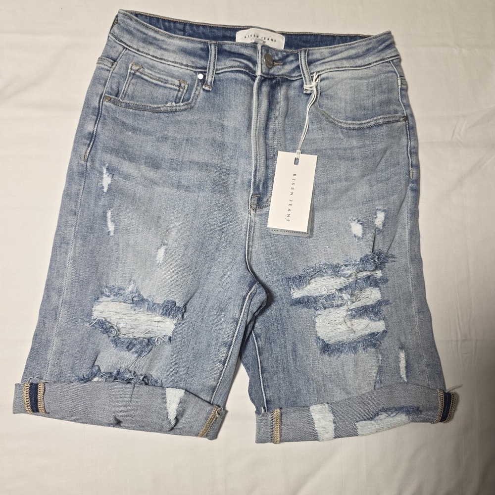 NWT RISEN JEANS High-Rise Bermuda Distressed Frayed Hem Denim Shorts Blue Size L